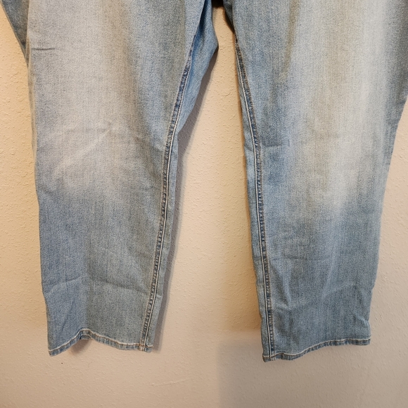 Old Navy High Rise Straight NWT Jeans Size 28 - Picture 4 of 9